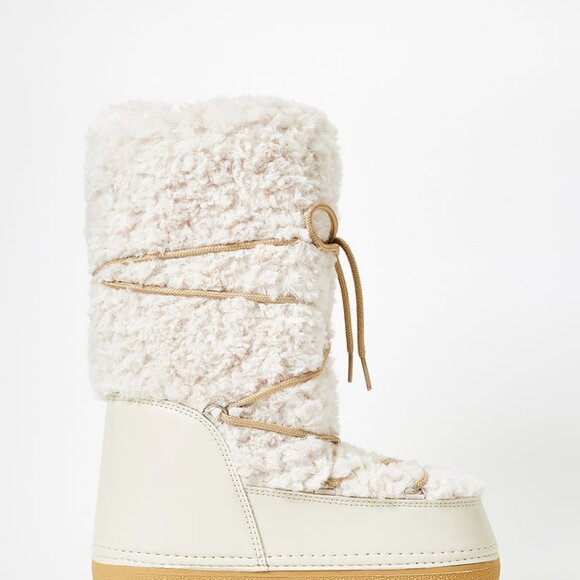 SHOEDAZZLE WOMENS COLD WEATHER 1" FLAT BOOT FRONT/WRAPAROUND LACING PULL ON - Picture 3 of 7